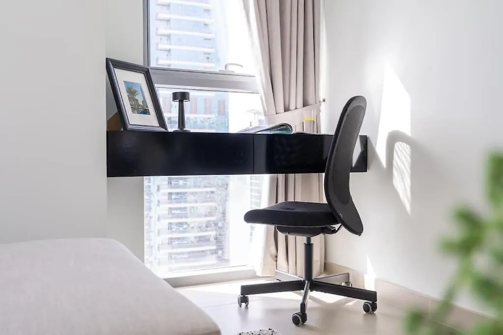 Mystic - Stylish High-Rise Living With Premium Amenities Apartment Dubai