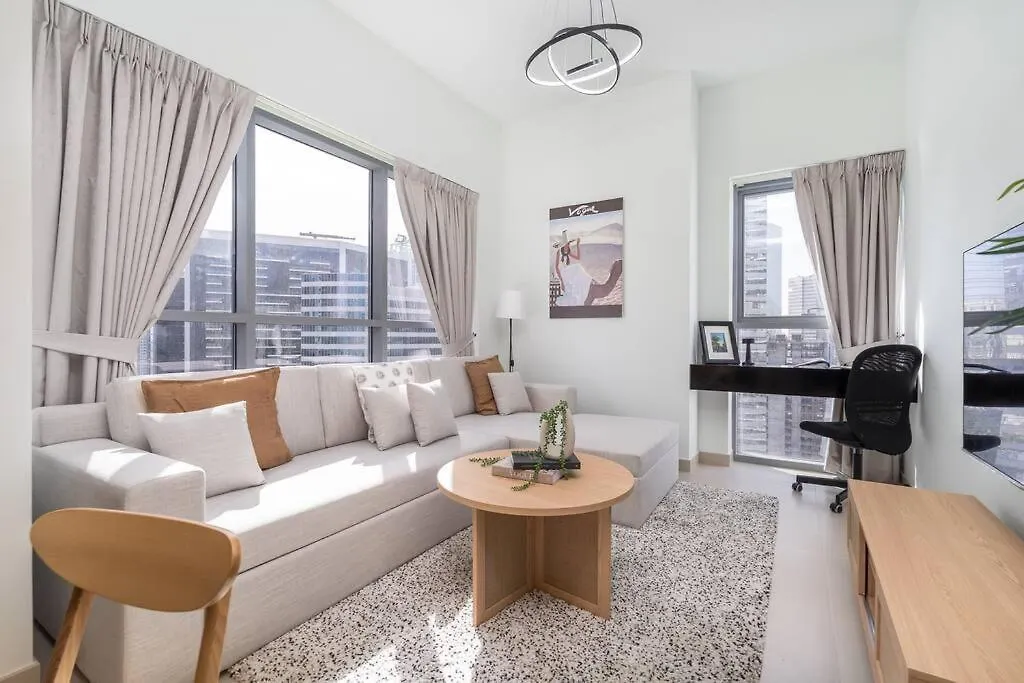 Mystic - Stylish High-Rise Living With Premium Amenities Apartment Dubai