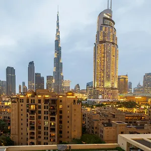 First Class 2br With Full Burj Khalifa View Apartment